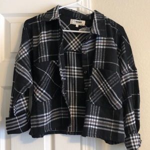 Women’s Plaid Cropped Button Down by Ci Sono